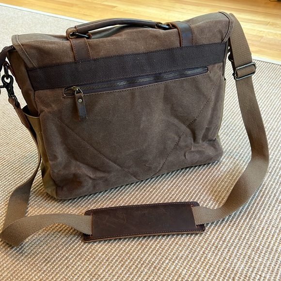 NEWHEY Waxed Canvas & Leather Laptop Messenger Bag - Picture 8 of 12